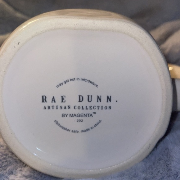 Rae Dunn “Plant Mom” White Mint Lined Coffee Mug - Picture 3 of 3